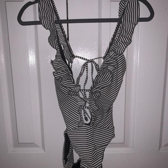 Blue Life Driftwood Ruffle One Piece Swimsuit - Picture 2 of 4